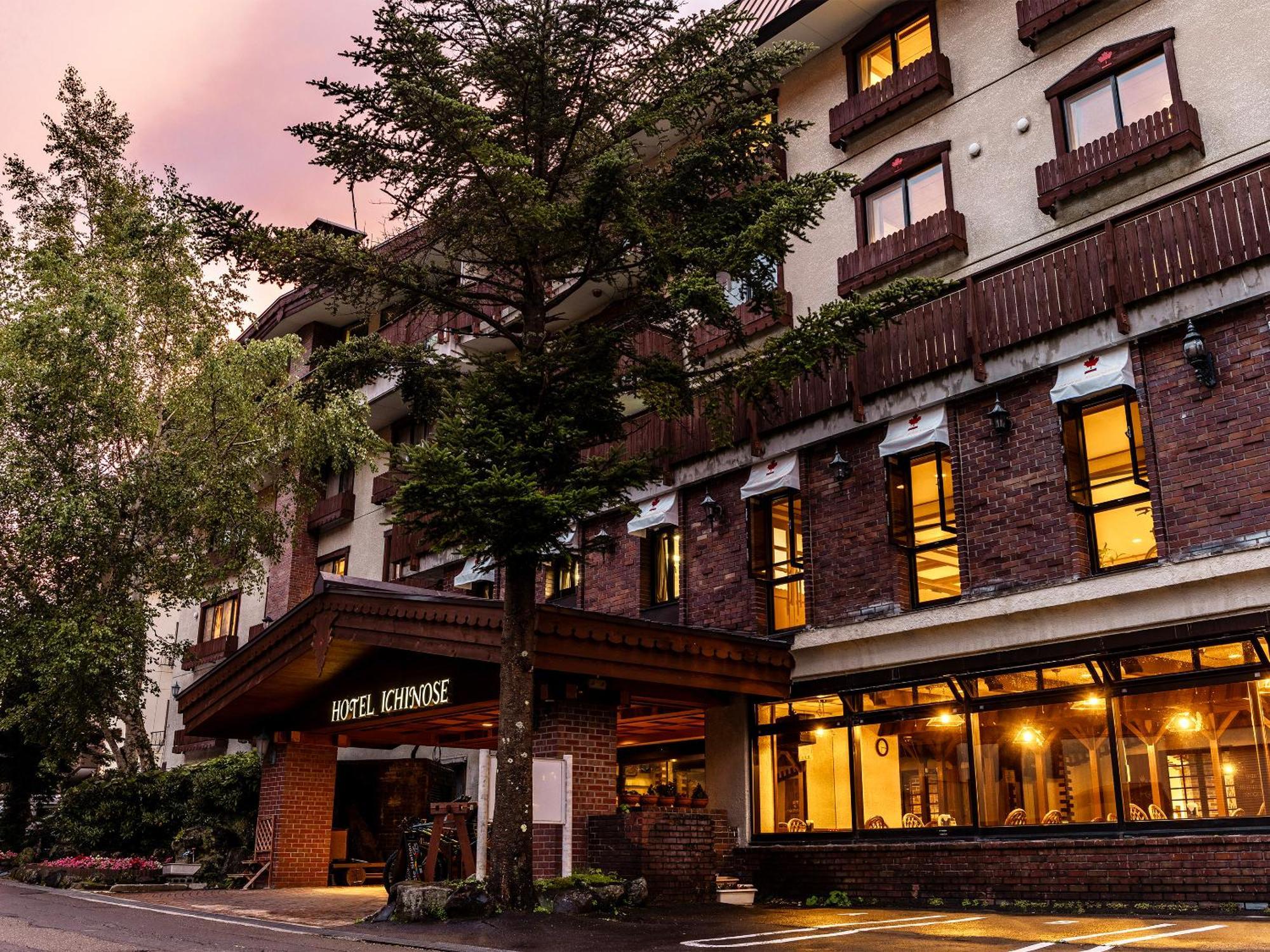 Hotel Ichinose Yamanouchi  Buitenkant foto